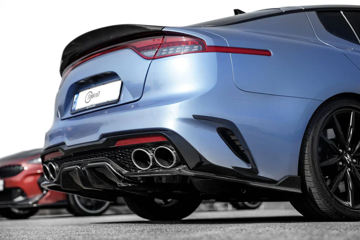 KIA STINGER CARBON FIBER REAR DIFFUSER V3 - Image 4