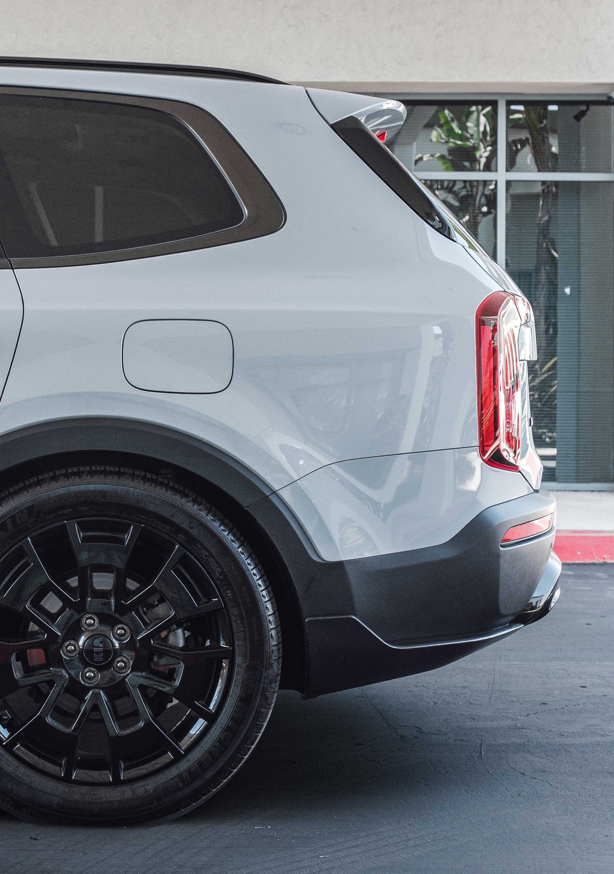 KIA TELLURIDE CARBON FIBER REAR WINGLETS - Image 3