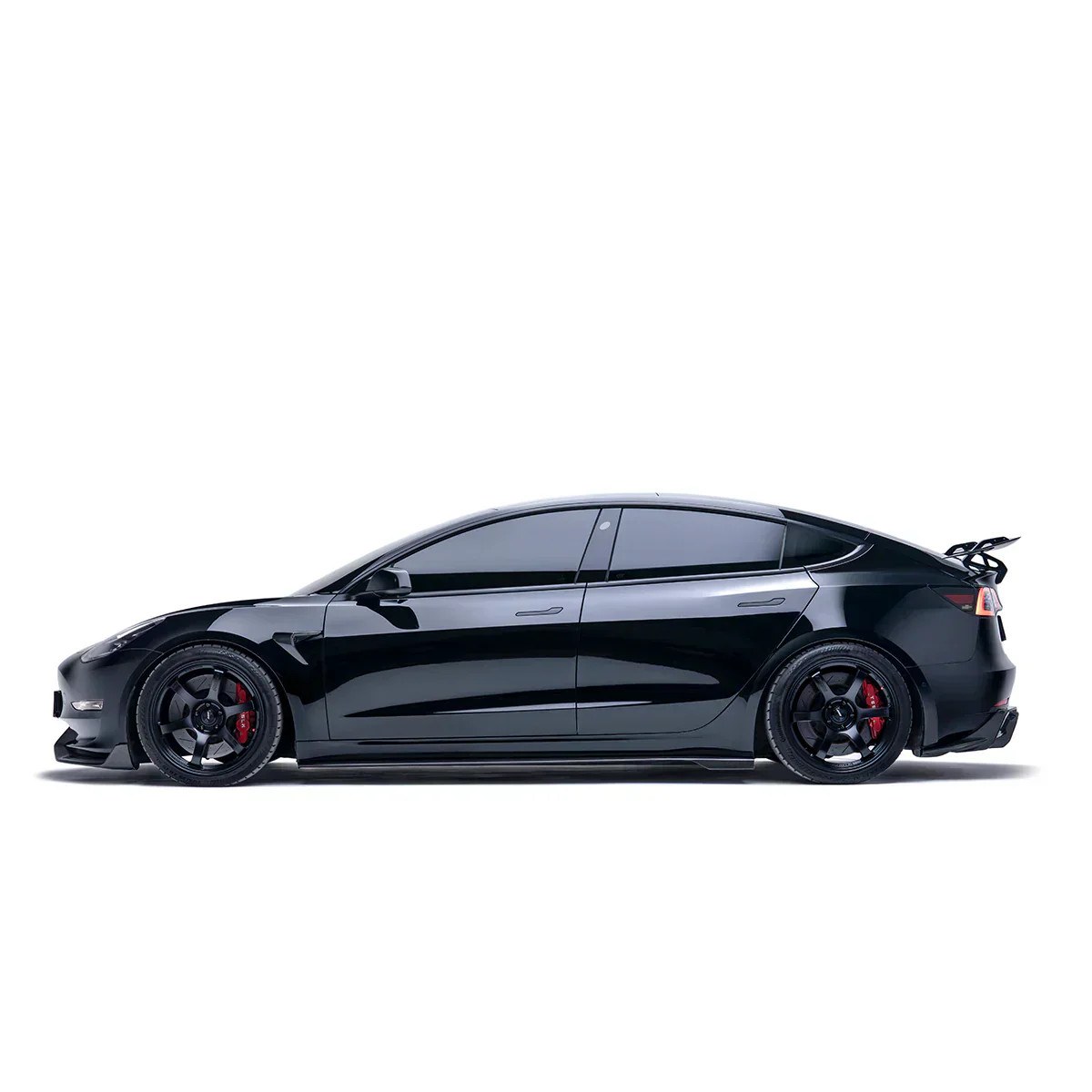 TESLA MODEL 3 CARBON FIBER FRONT LIP V2 - Image 5