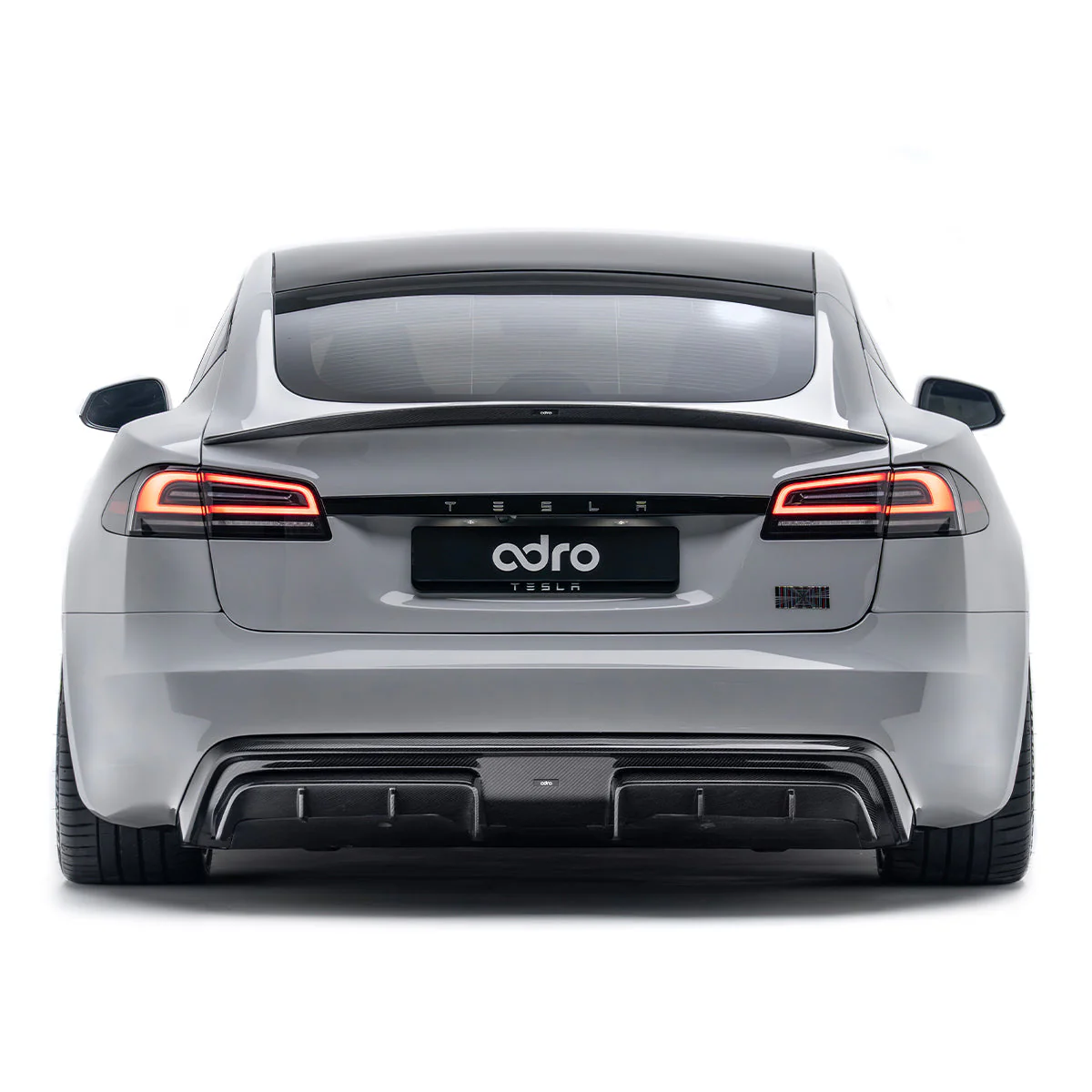 TESLA MODEL S PLAID PREPREG REAR DIFFUSER - Image 2